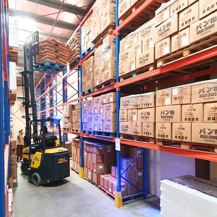 GGFT team moving pallets