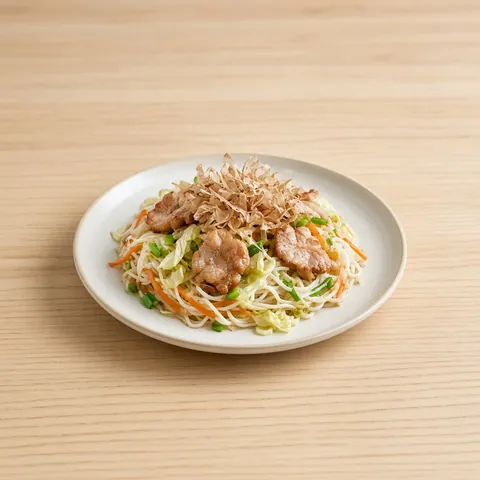 Somen chanpuru stir-fried with cabbage, carrot, pork and bonito flakes